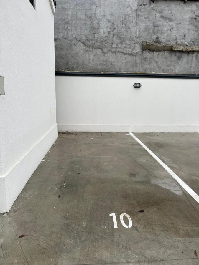 Apartment Charlie Private Parking 노비사드 외부 사진
